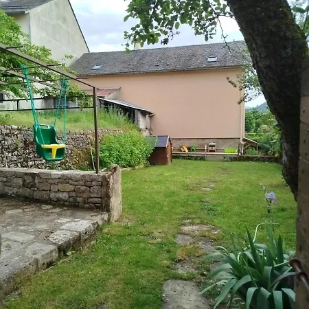 Gite De Catusse Dom wakacyjny Sévérac-le-Château